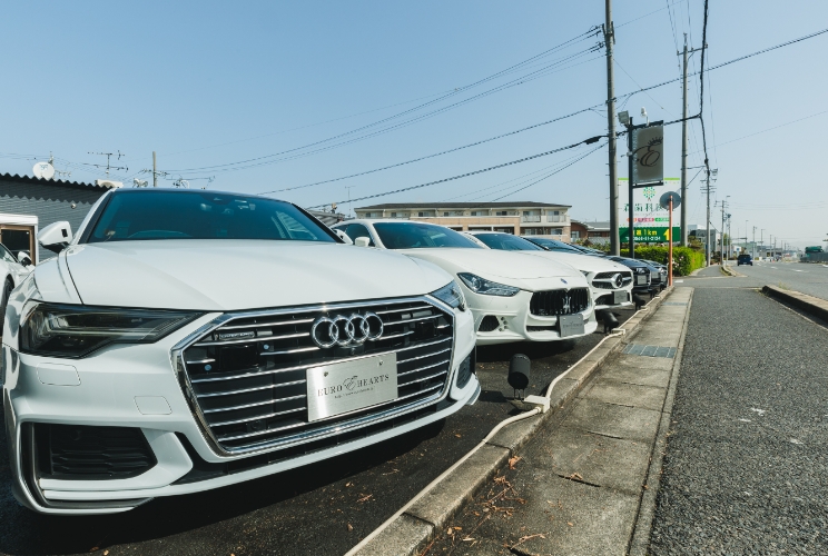 車両展示場