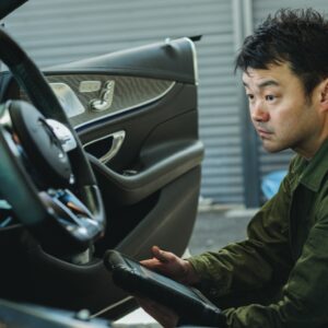 尾関 健太郎
