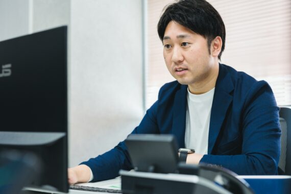 小川智弘