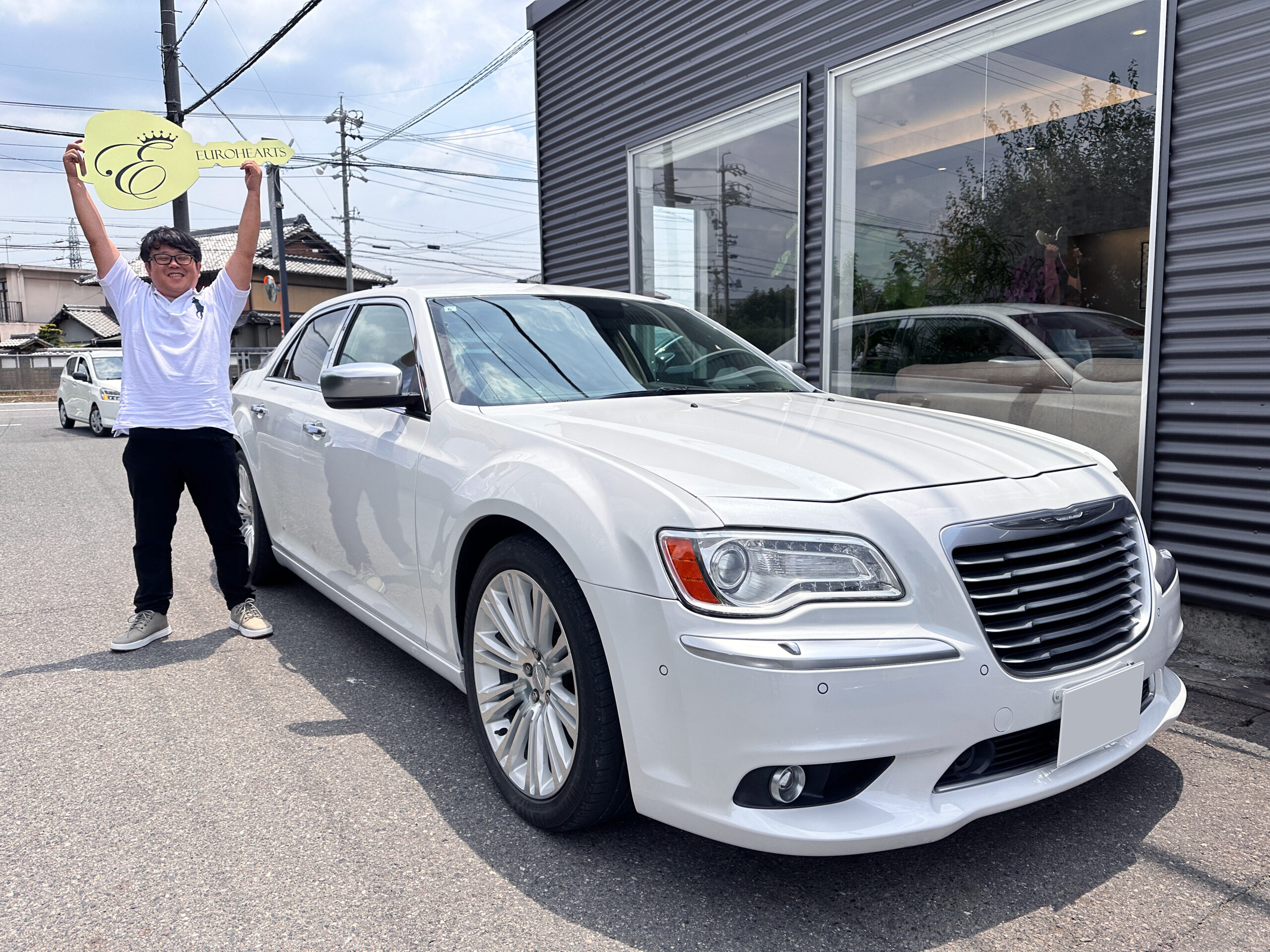 クライスラー 300C ラグジュアリー | ユーロハーツ｜春日井市の輸入車